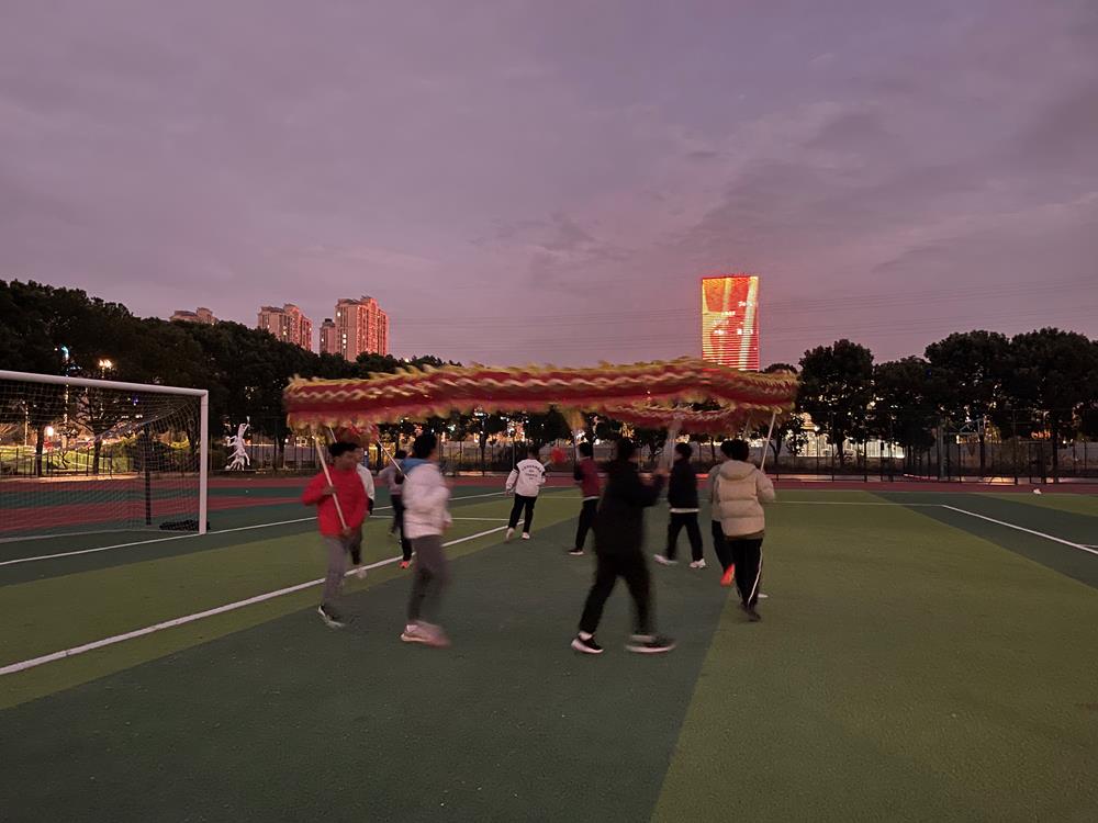 deee22a65546470baa63c6bc96ae8dfc.jpg